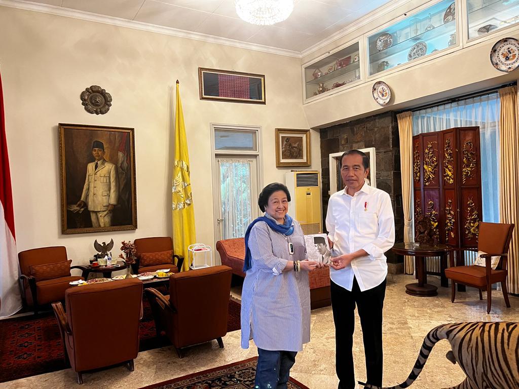 Megawati Soekarnoputri Bertemu Presiden Jokowi Di Batu Tulis