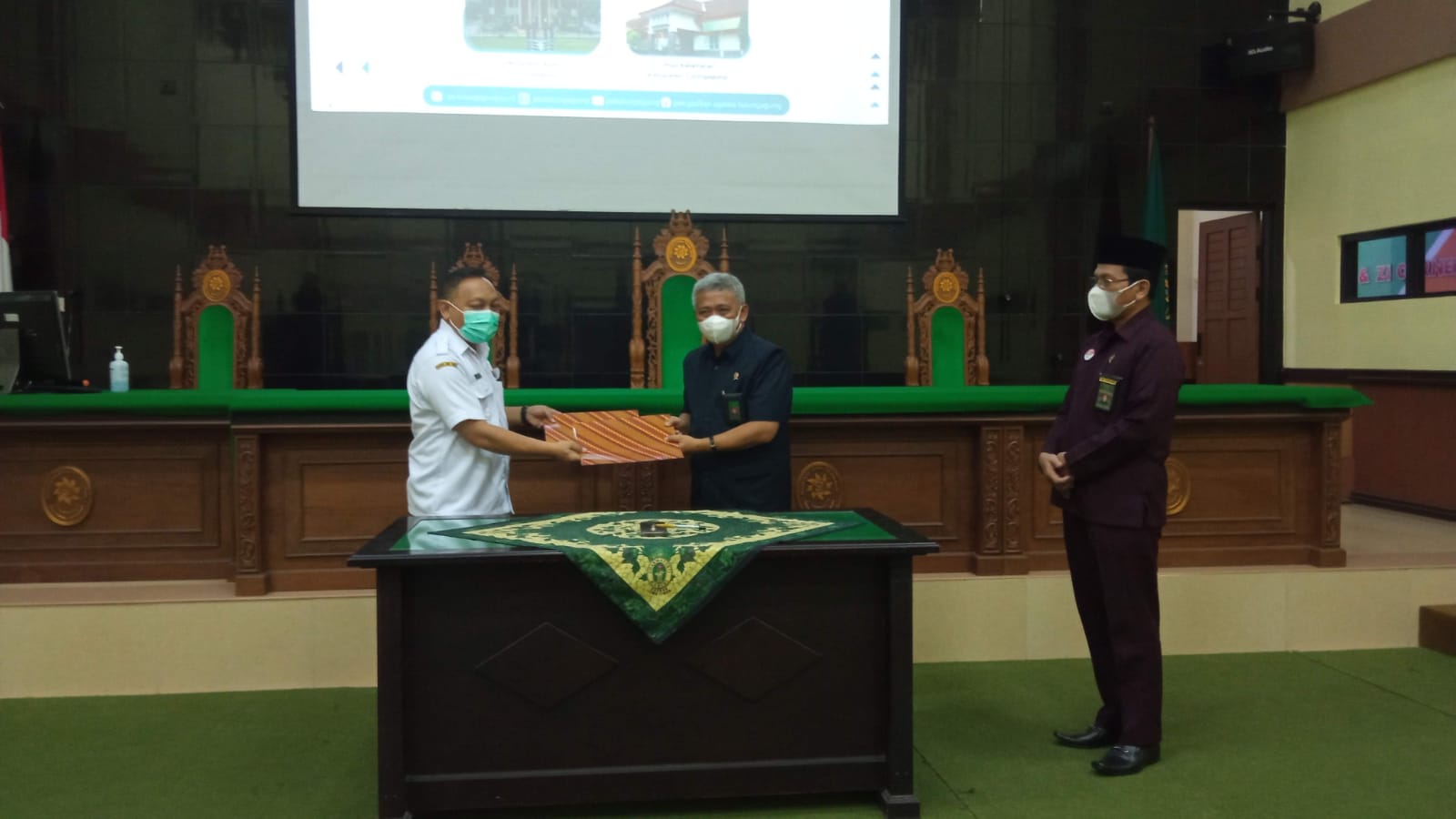 Penangdatanganan MOU antara Dinkes dan PA Kabupaten Tulungagung