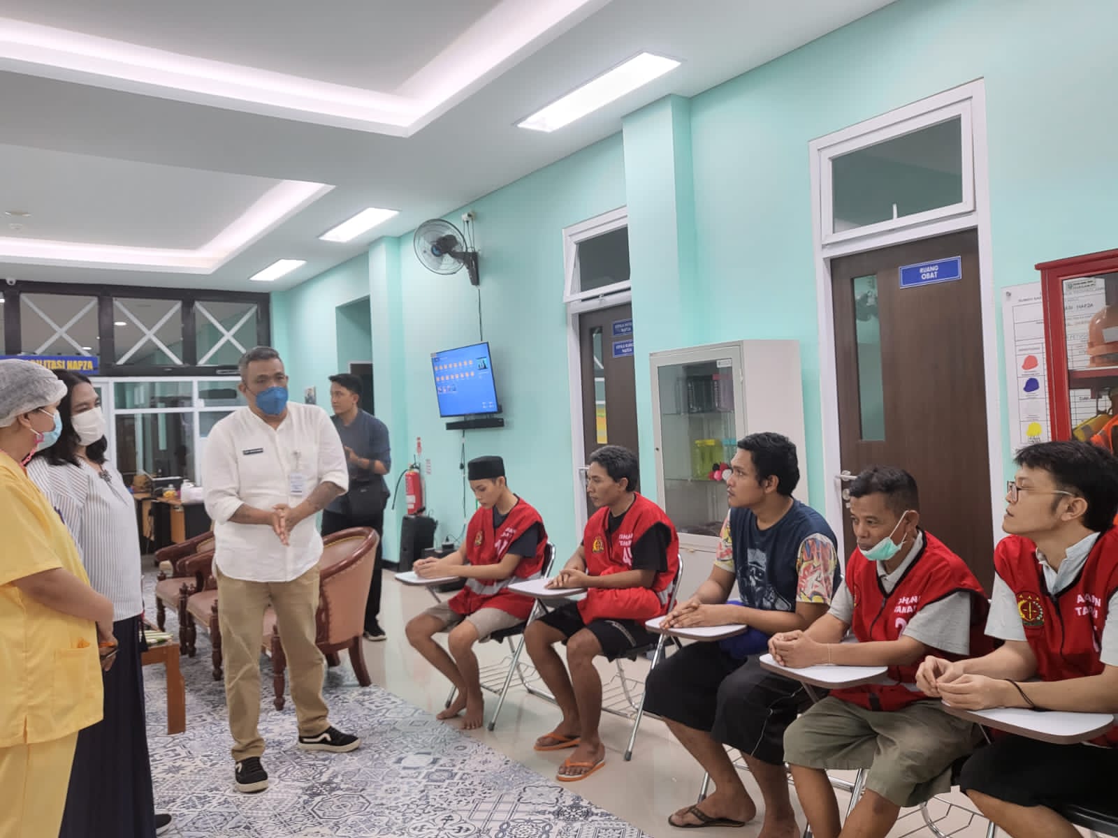 Kejaksaan Negeri (Kejari) Kota Surabaya melaksanakan Rehabilitasi Dengan Pendekatan Restorative Justice (RJ)