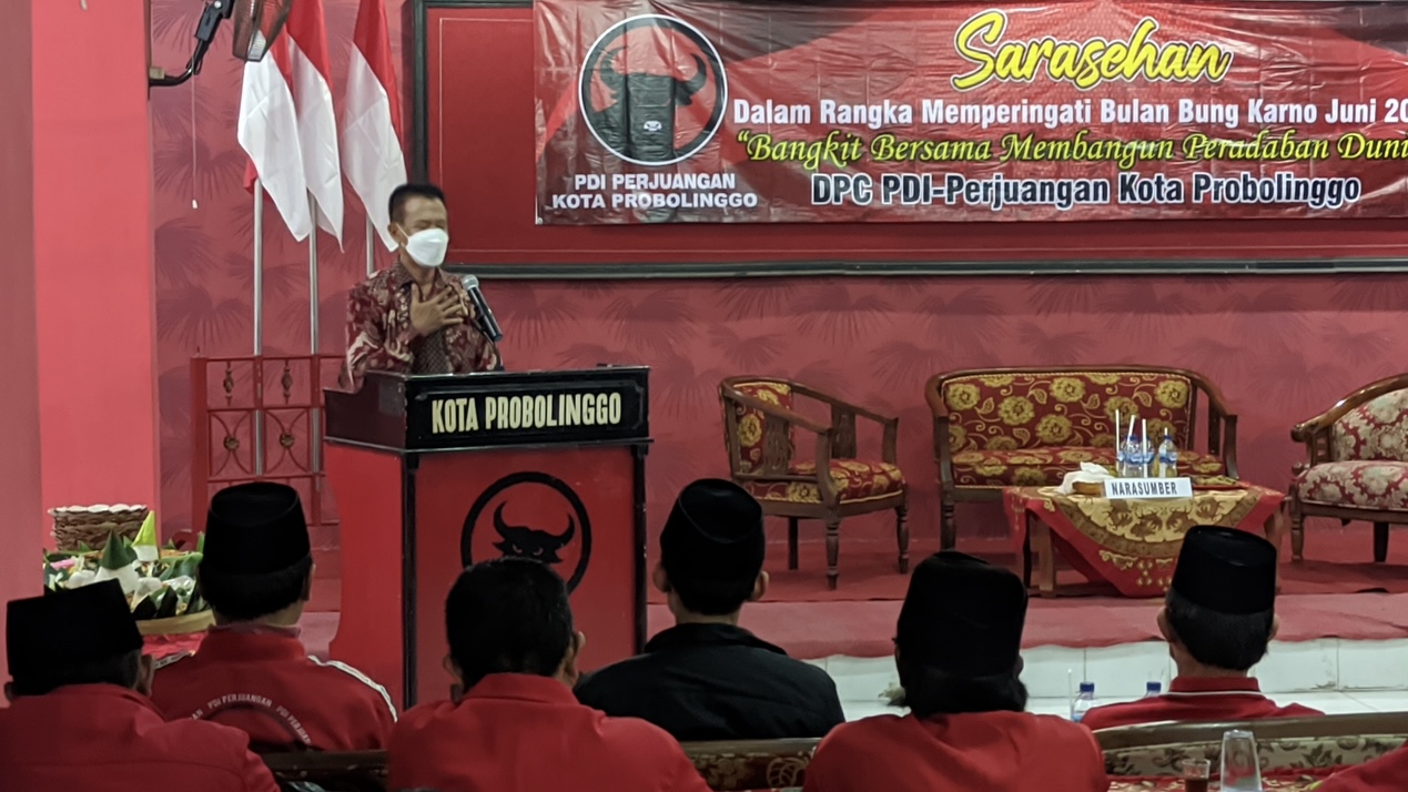 Peringati Haul Bung Karno, kader PDI Perjuangan di Kota Probolinggo menggelar doa lintas agama bersama para tokoh agama 