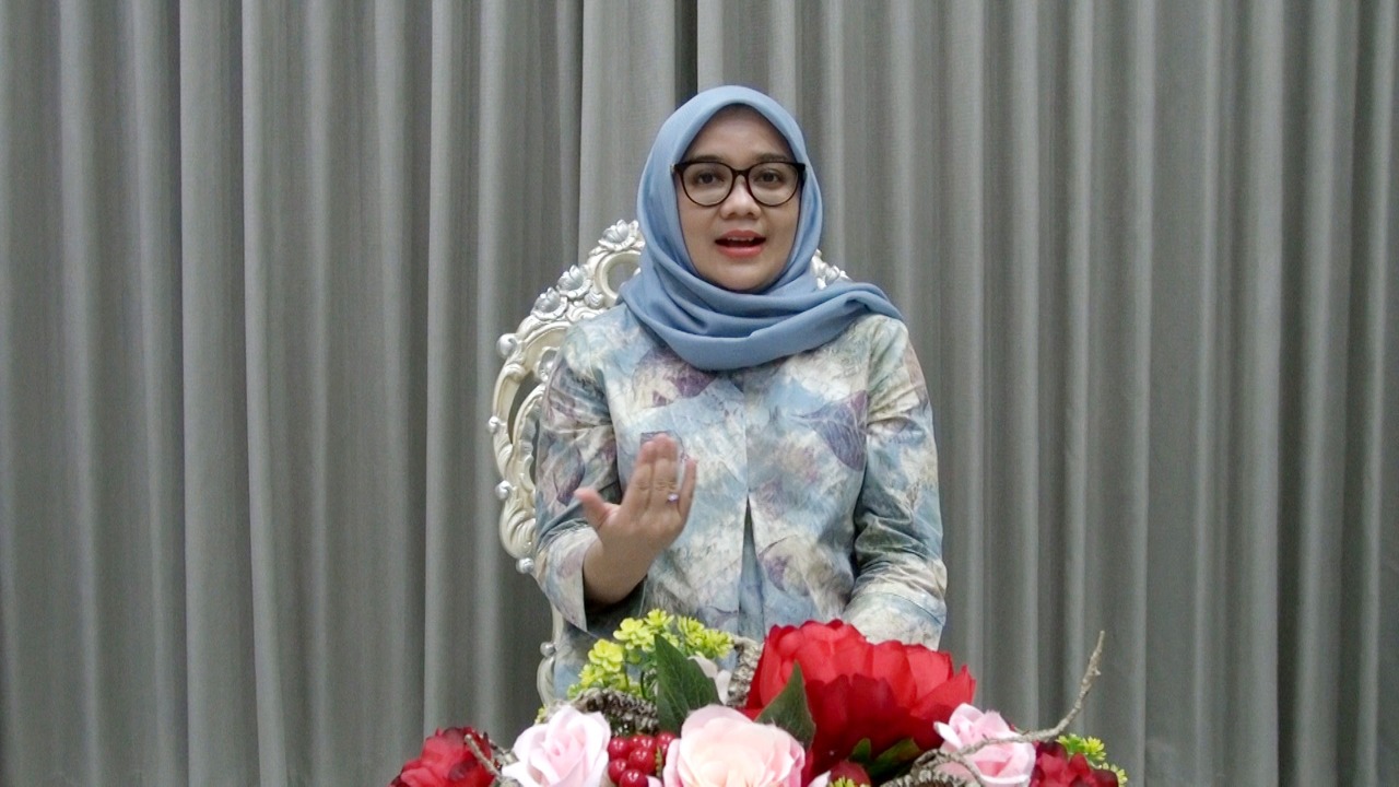 Dokumentasi foto Tim Ketua Penggerak PKK Kota Surabaya, Rini Indriyani Eri Cahyadi.