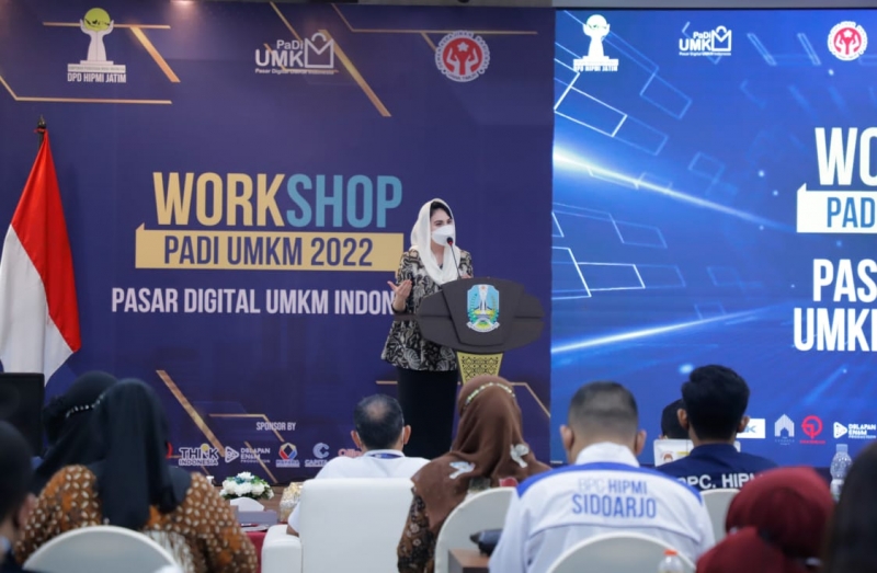 Ketua Dewan Kerajinan Nasional Daerah (Dekranasda) Provinsi Jawa Timur, Arumi Bachsin Emil Dardak.