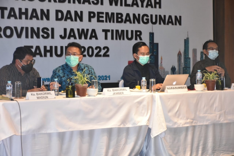 Rapat koordinasi lima Bakorwil di Banyuwangi. (Foto : Kominfo Jatim)