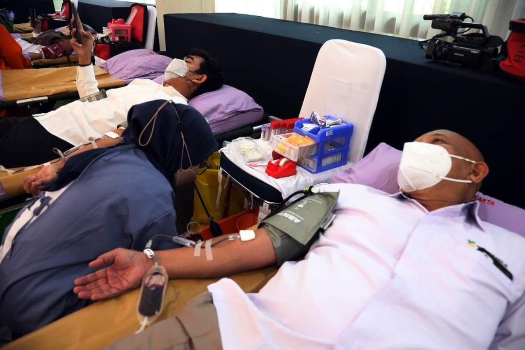 Kegiatan Donor Darah di Ruang Gedung Aneka Bhakti, Jl Salemba Raya No. 28