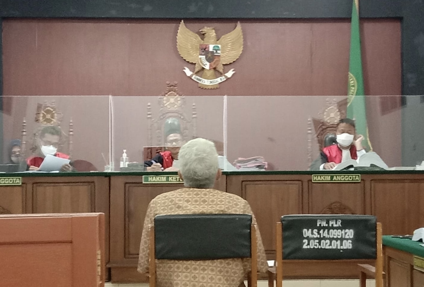 Sidang pemalsuan surat dengan agenda pemeriksaan saksi ahli