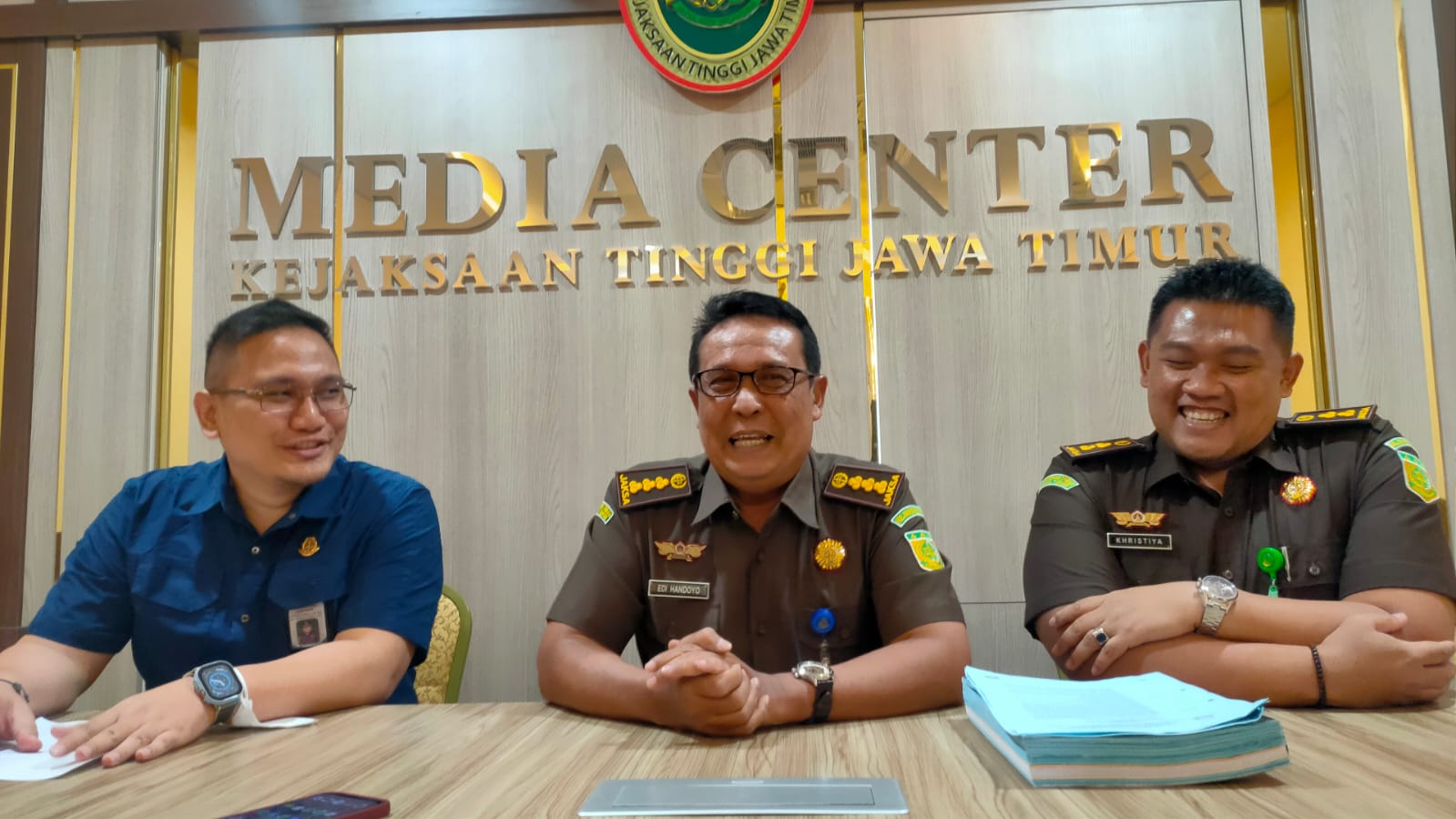 Kejati Jawa Timur bantah isu yang mengabarkan mantan Kejari Kabupaten Madiun, Andi Irfan Syafruddin terlibat kasus pungli