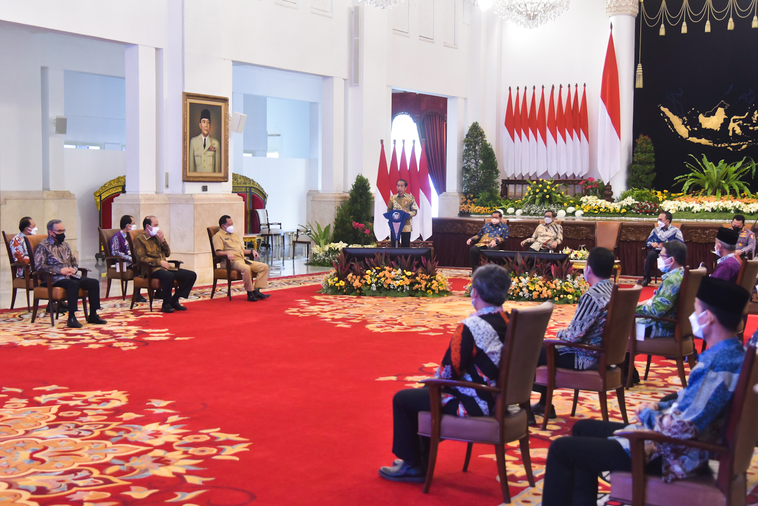 Presiden Jokowi pada Peringatan 20 Tahun Gerakan Anti Pencucian Uang dan Pencegahan Pendanaan Terorisme (APUPPT), Senin (18/04/2022), di Istana Negara, Jakarta. (Setkab)