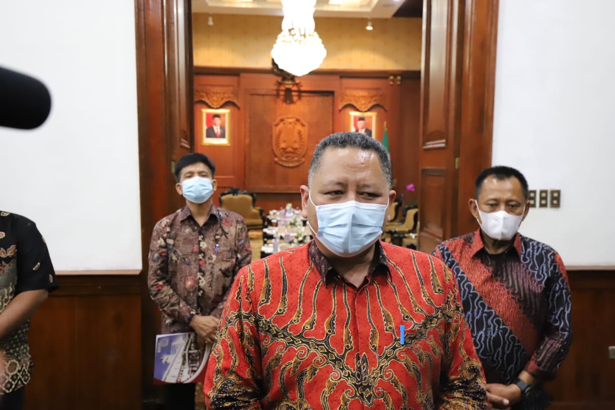 Plt Wali Kota Surabaya, Whisnu Sakti Buana