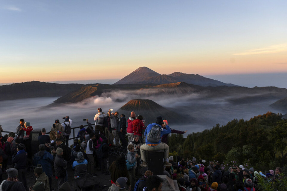 Pengunjung Bromo pada liburan Nataru