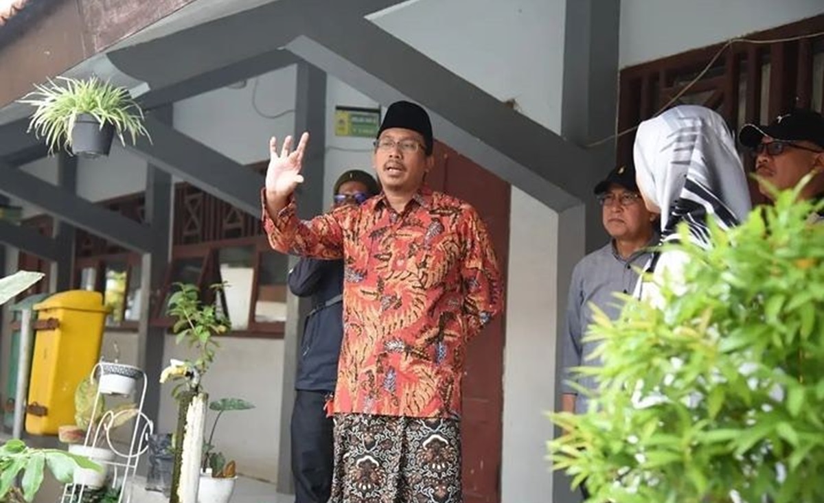 Bupati Sidoarjo, Ahmad Muhdlo Ali