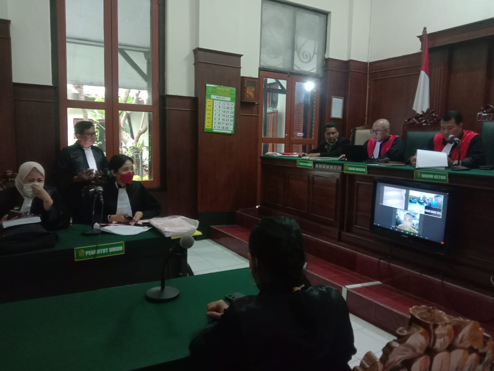 Warga Jalan Lebak Rejo 2/16 Surabaya dihukum 2 Tahun penjara yang digelar diruang sidang pengadilan negeri (PN) Surabaya, Kamis (30/03/23)
