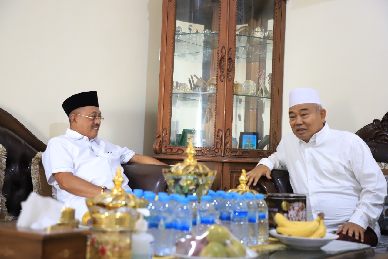 Wakil Walikota Surabaya Armuji bersilaturahim ke Pondok Pesantren Amanatul Ummah yang berada di Siwalankerto , kecamatan Wonocolo pada Jumat (21/10)