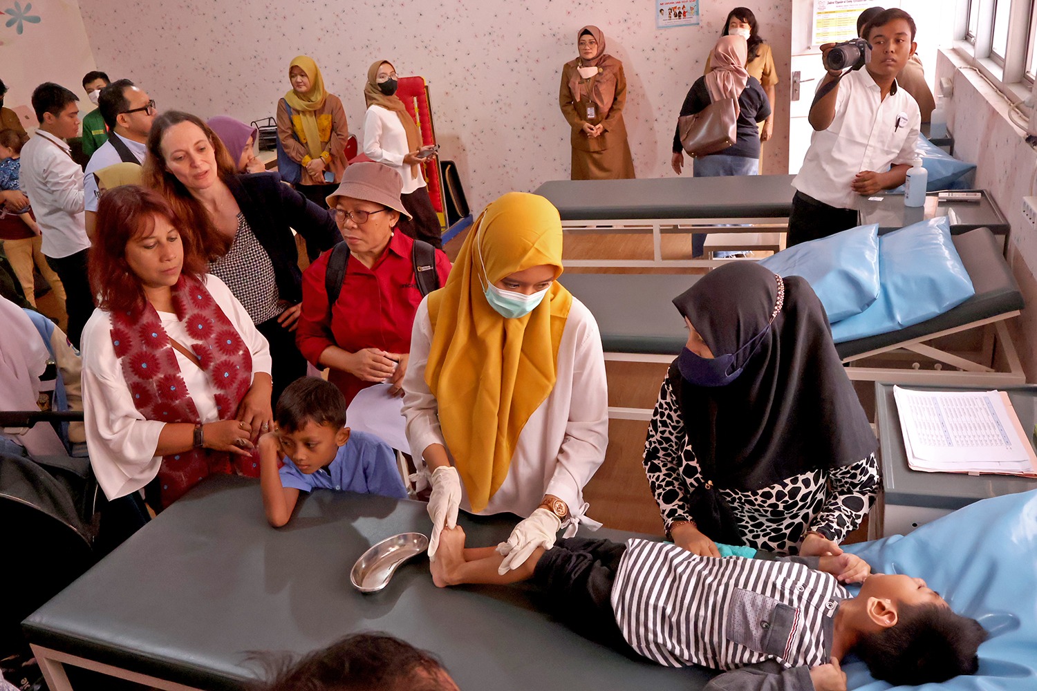CFCI UNICEF melakukan kunjungan ke Kota Surabaya dan mendatangi berbagai tempat pelayanan publik bagi anak, Selasa (26/3/2024).