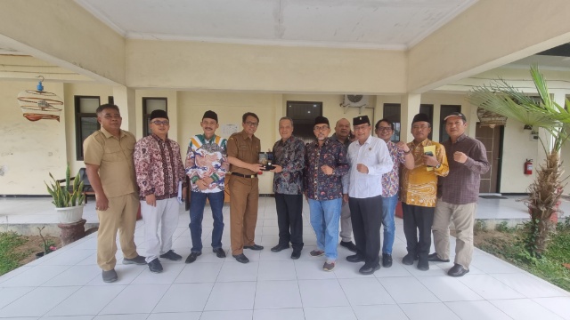 Komisi B DPRD Jatim saat kunjungan kerja di Mojokerto