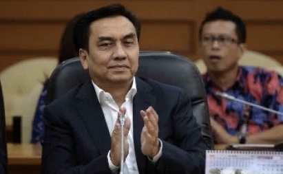 Politikus PDIP, Effendi Simbolon.