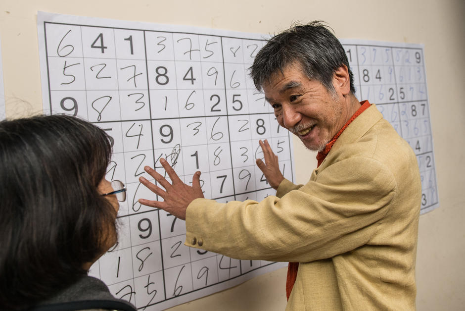 Maki Kaji, pencipta permainan teka-teki hitung Sudoku, semasa hidup. (Twitter)