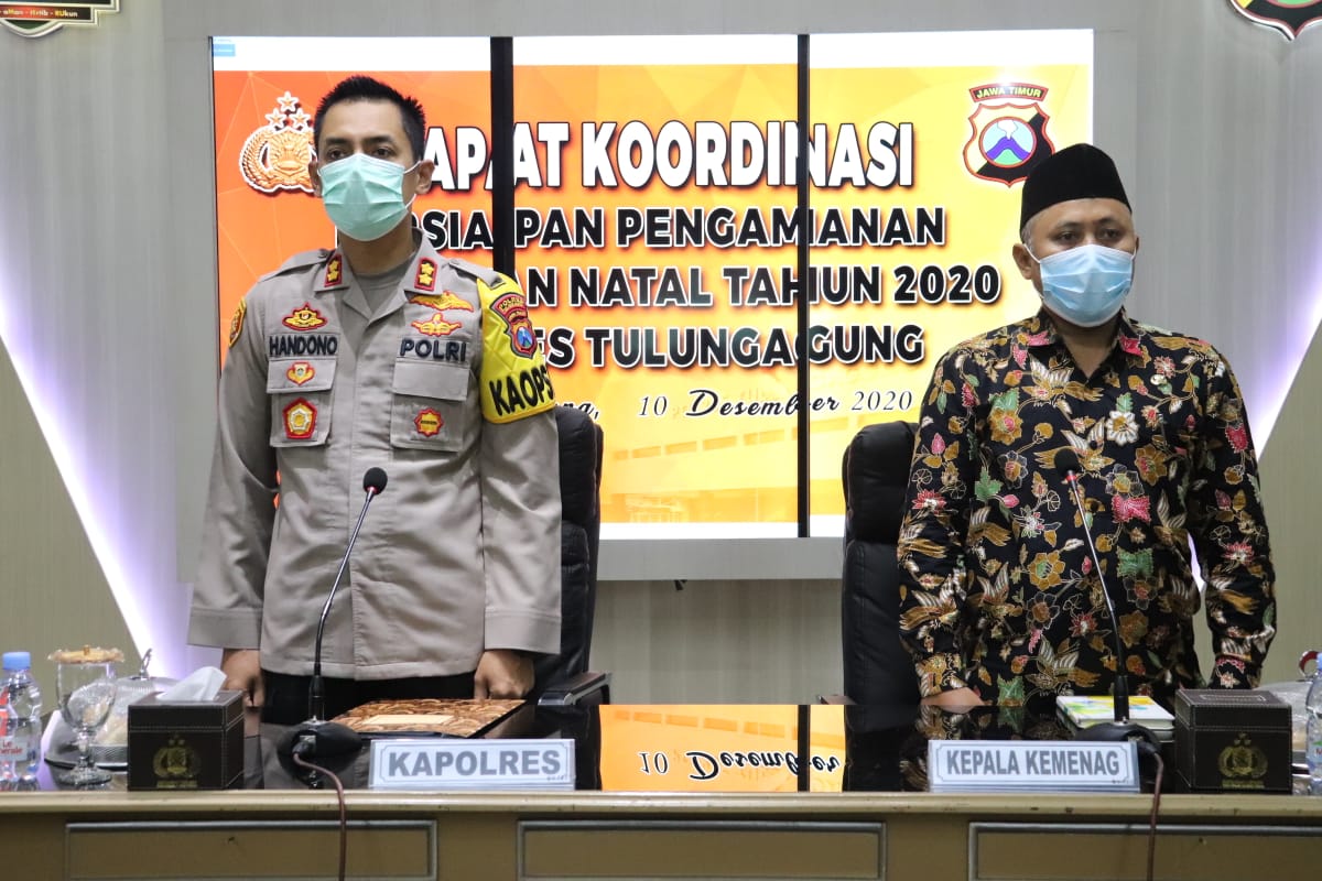 Rapat koordinasi TNI-Polri, Satpol PP, Dishub dan Kemenag menjelang Natal dan tahun baru 2021. (Foto: noyo) 