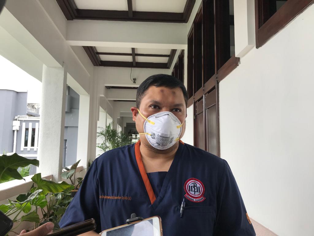 Ketua Ikatan Dokter Indonesia (IDI) Surabaya, dr Brahmana Askandar.