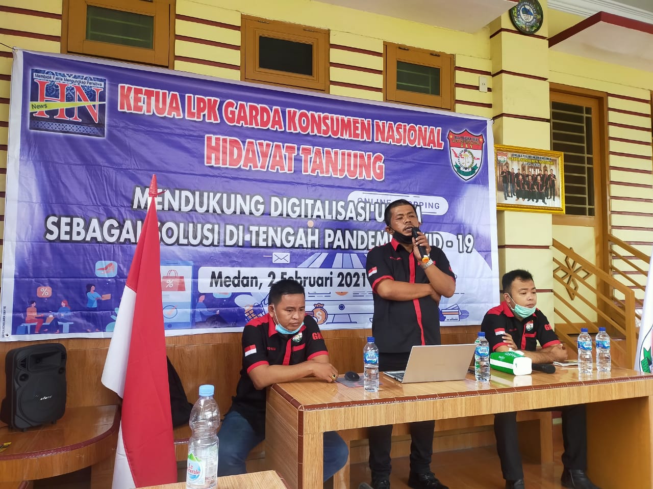 Lembaga Perlindungan Konsumen Garda Konsumen Nasional (GKN) membahas digitalisasi UMKM di masa pandemi.
