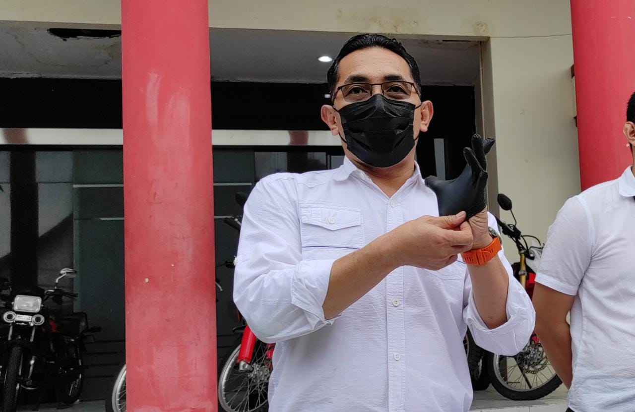 Kasatreskrim Polrestabes Surabaya AKBP Oki Ahadian. 