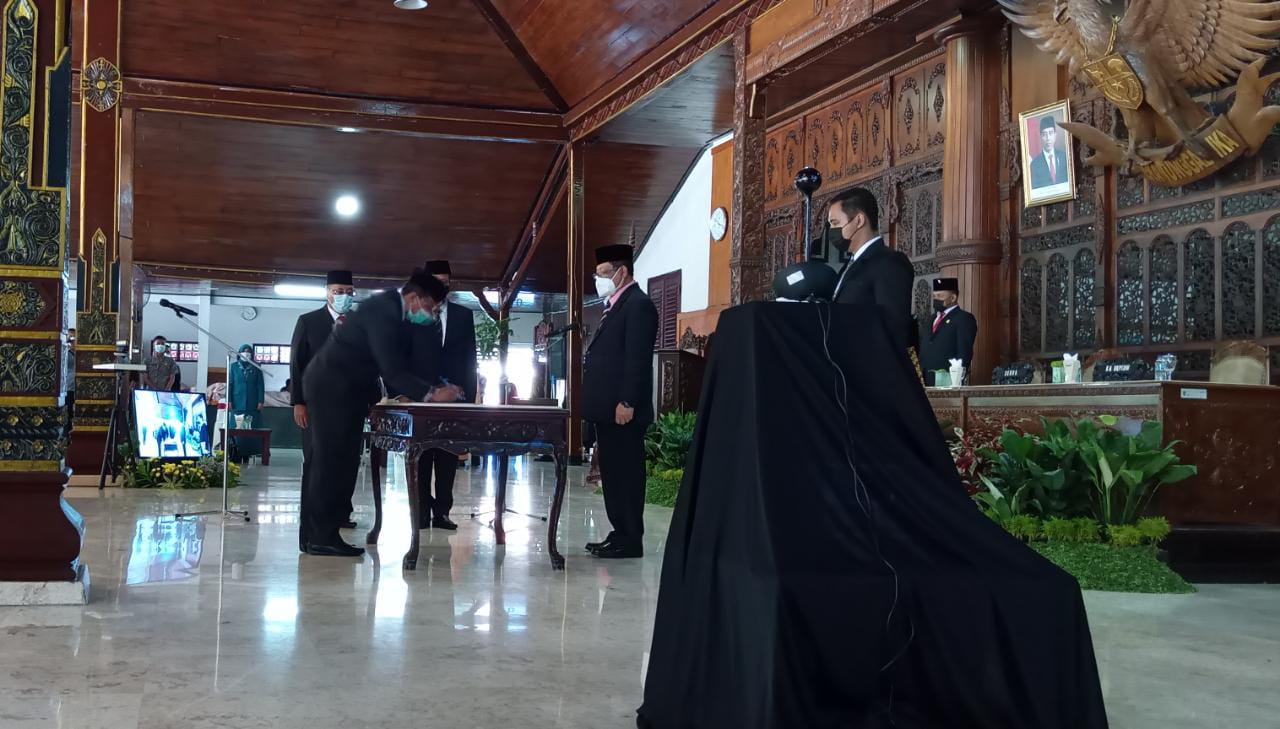 Suasana pelantikan tujuh pejabat tinggi pratama di lingkungan Pemkab Tulungagung, Selasa (02/3/2021).