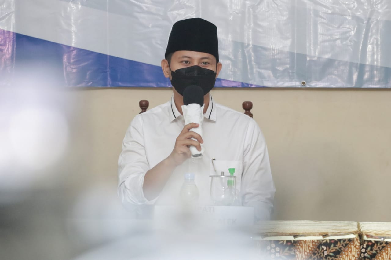 Bupati Muhammad Nur Arifin