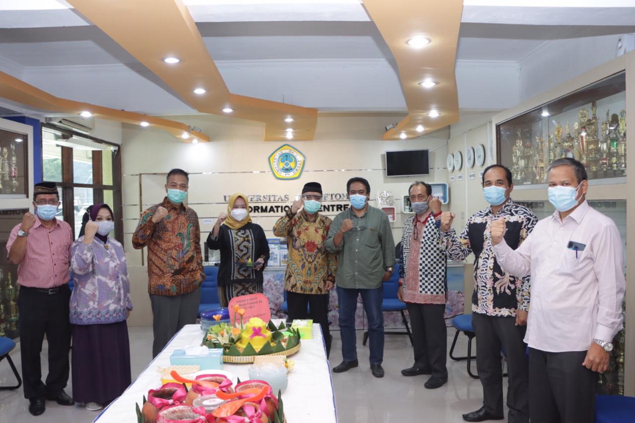 Pembukaan masa penerimaan mahasiswa baru di Universitas Dr. Soetomo Surabaya