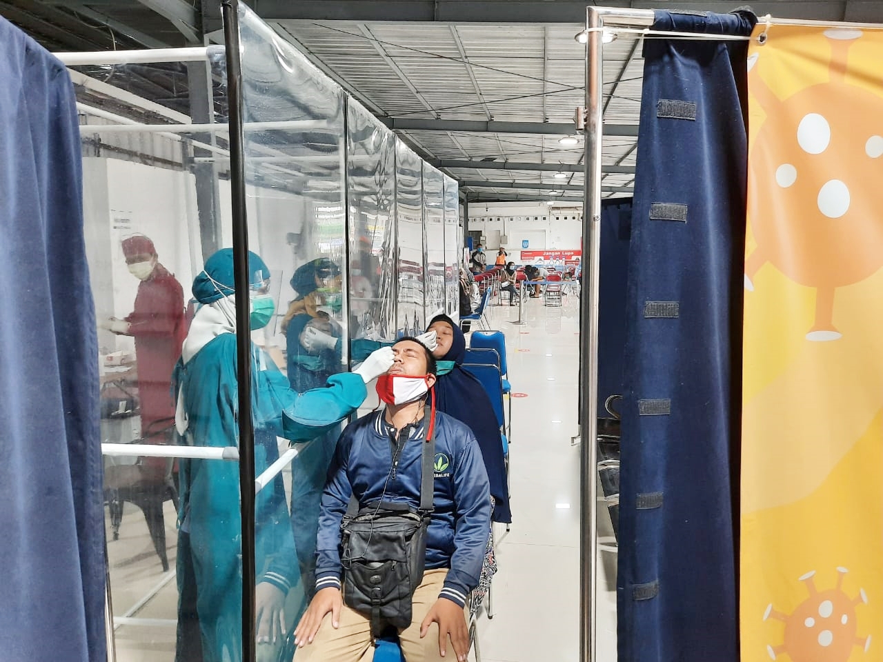 Layanan test antigen di stasiun