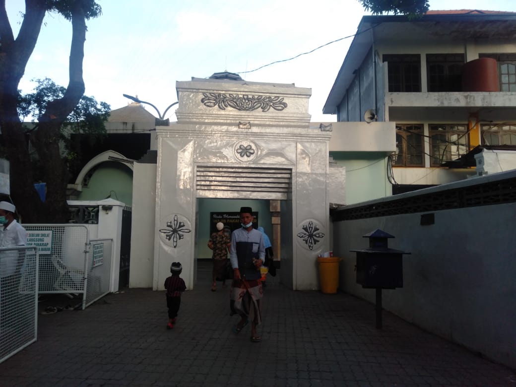 Suasana di kawasan Religi Sunan Ampel Kota Surabaya