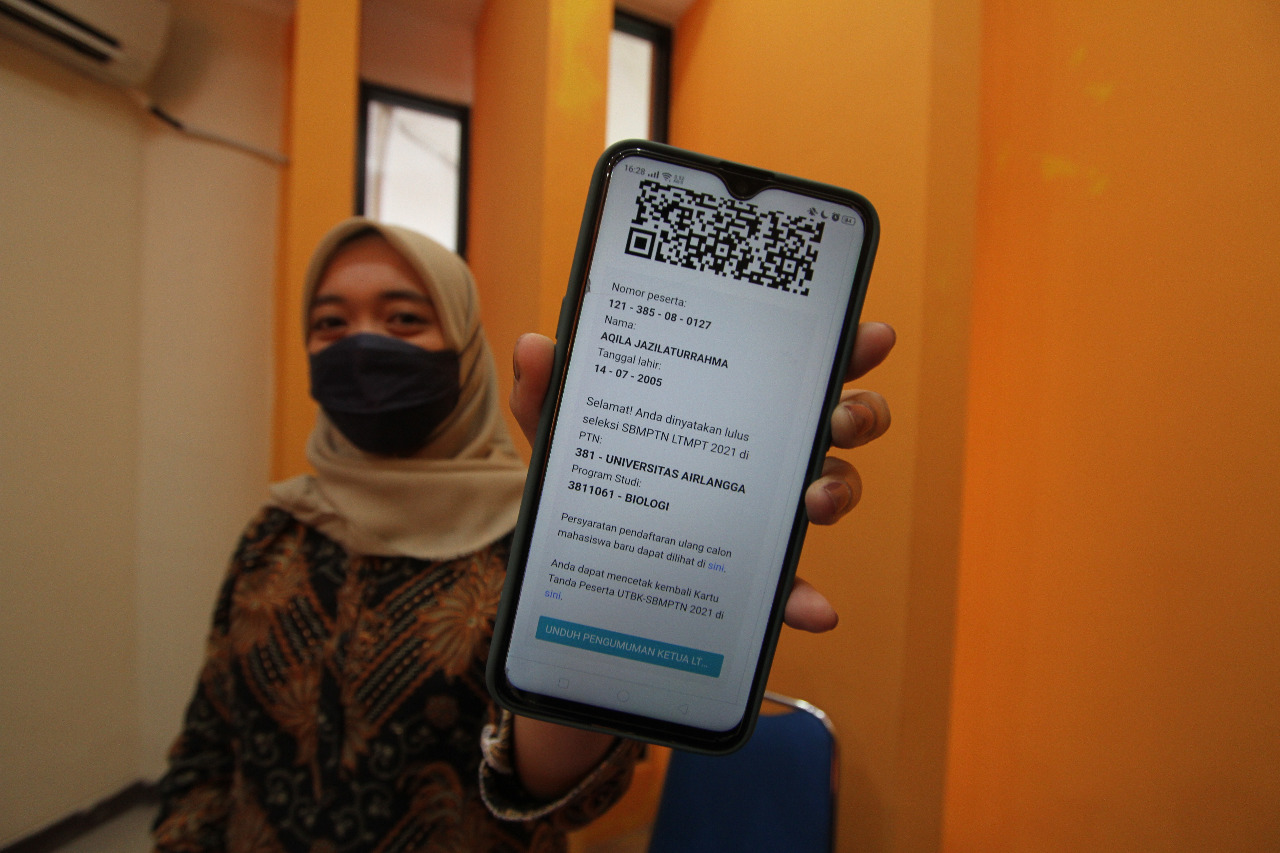 ilustrasi salah satu siswa yang diterima lewat jalur SBMPTN