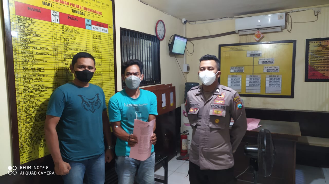 Tersangka Pratiknyo Hermawan (39).