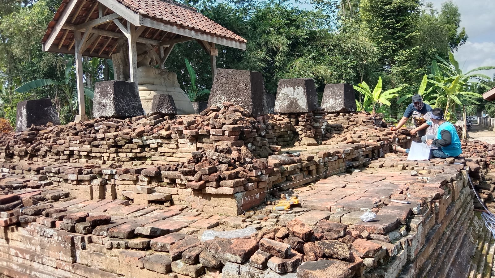 Candi Gayatri di Boyolangu, salah satu cagar budaya yang sudah kantongi sertifikat.