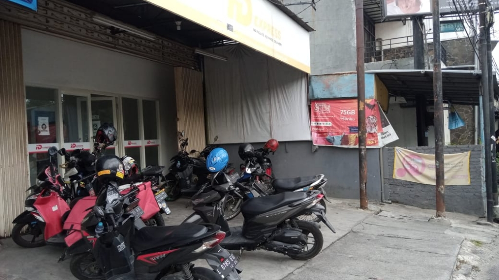 Lokasi pencurian helm.