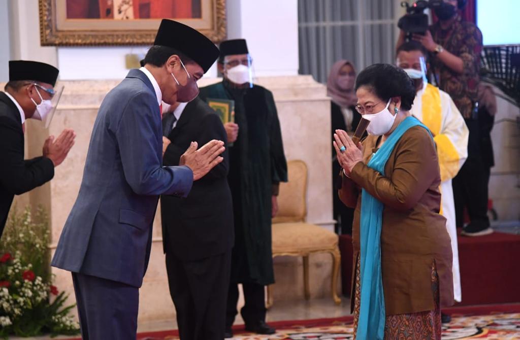Presiden Jokowi saat melantik Dewan Pengarah Badan Riset dan Inovasi Nasional (BRIN), Rabu, 13 Oktober 2021.
