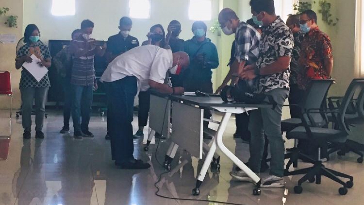 Pertemuan Pakta Integritas kantor BPB Linmas Surabaya