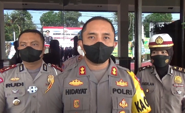 Kapolres Jombang AKBP Nurhidayat saat beri keterangan.