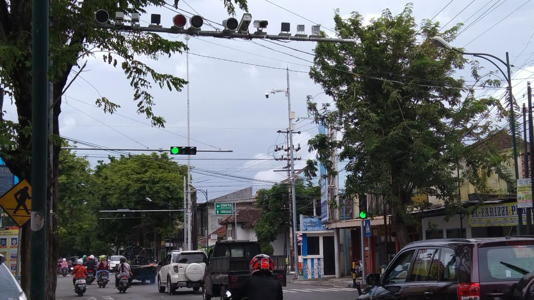 Kamera ETLE di simpang 4 Tamanan, Tulungagung.