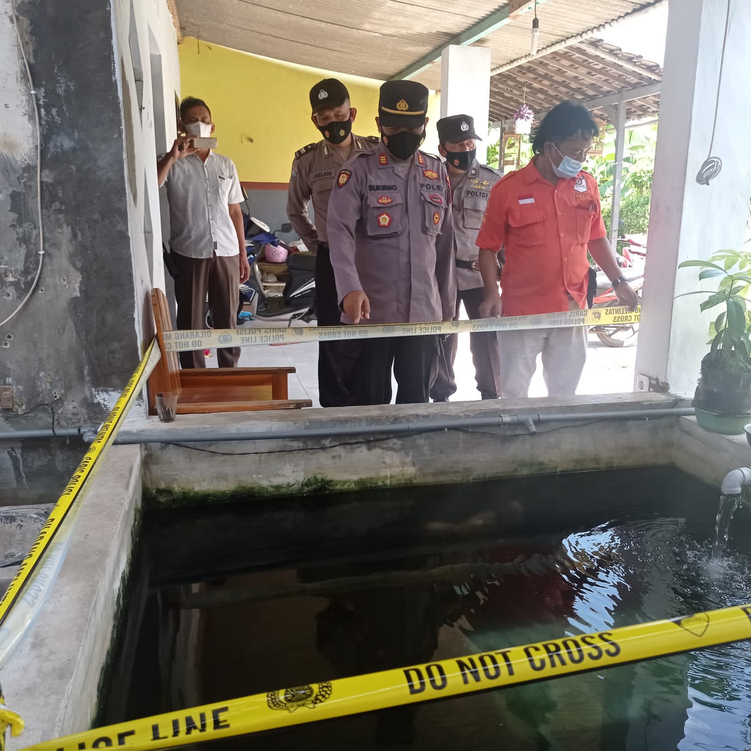 Klam tempat AGN ditemukan mengapung.