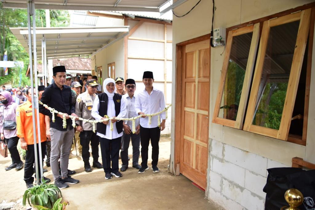 Gubernur Jatim meresmikan hutap di Trenggalek.