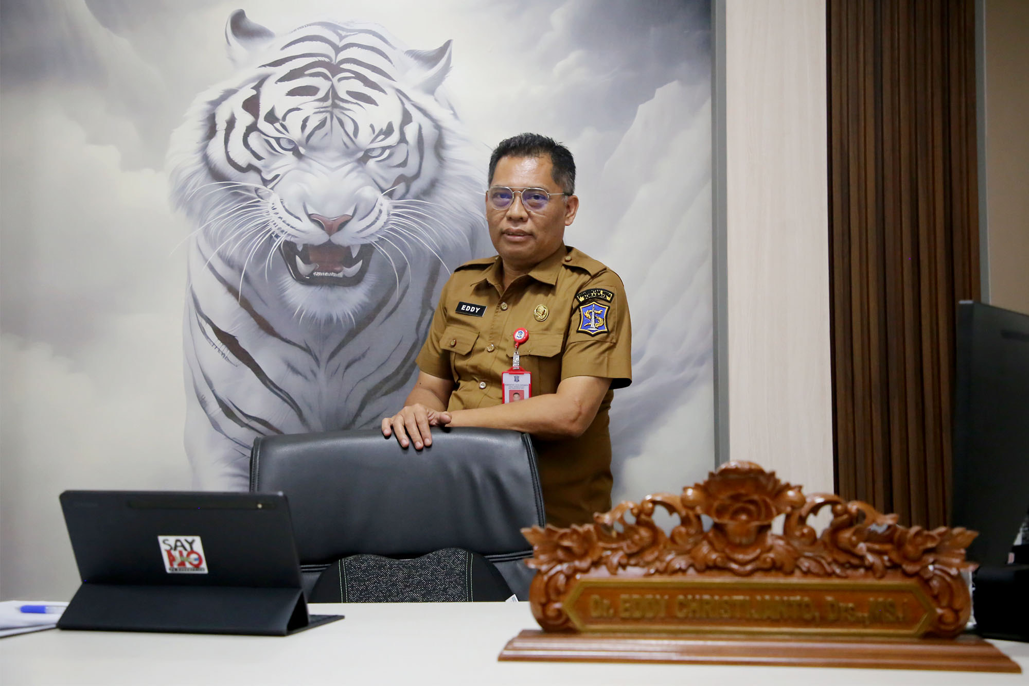 Kepala Dinas Kependudukan dan Pencatatan Sipil (Dispendukcapil) Kota Surabaya, Eddy Christijanto