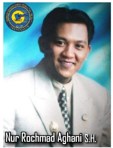 Koordinator divisi monitoring advokasi Komite Independen pemantau Pemilu ( KIPP ) Trenggalek Nur Rochmad, S.H