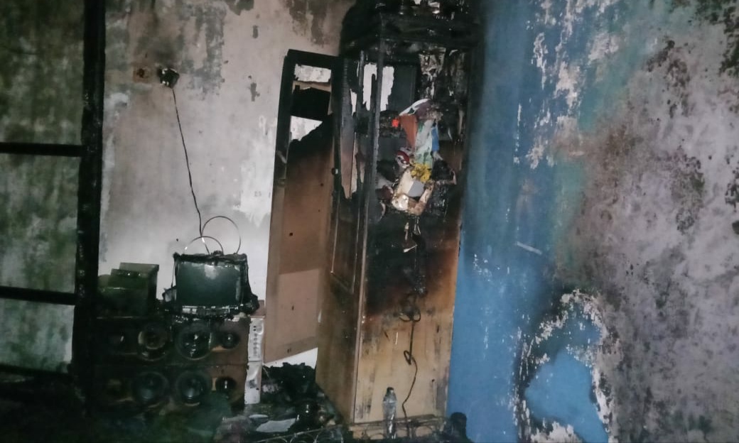Kondisi rumah setelah terbakar akibat pemilik rumah lupa mematikan lilin (Foto IST) 