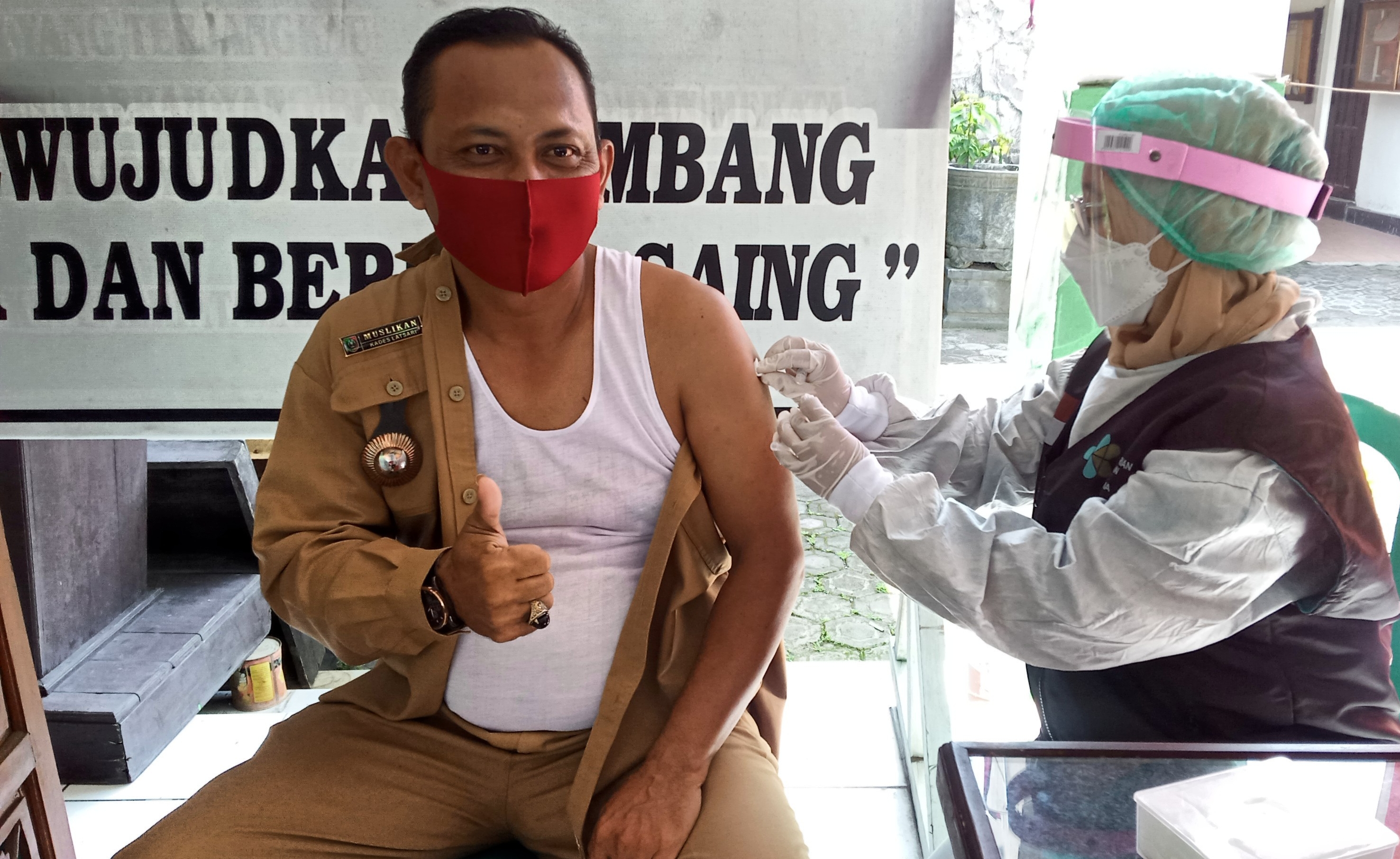 Pelaksanaan vaksin di Kecamatan Mojowarno, Jombang