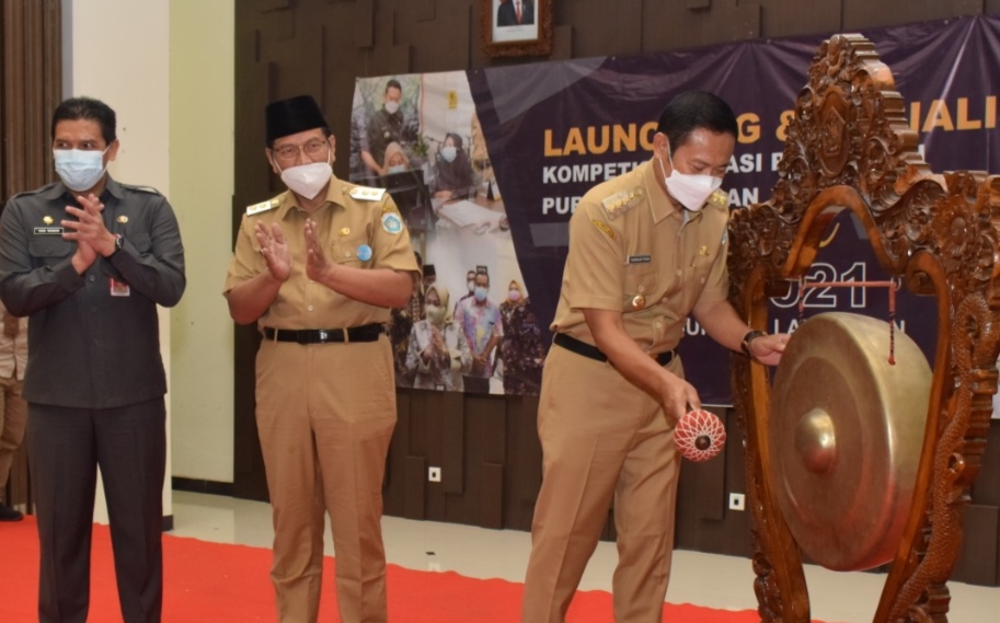 Peluncuran SINOLLA di Ruang pertemuan Gajah Mada Pemkab Lamongan.