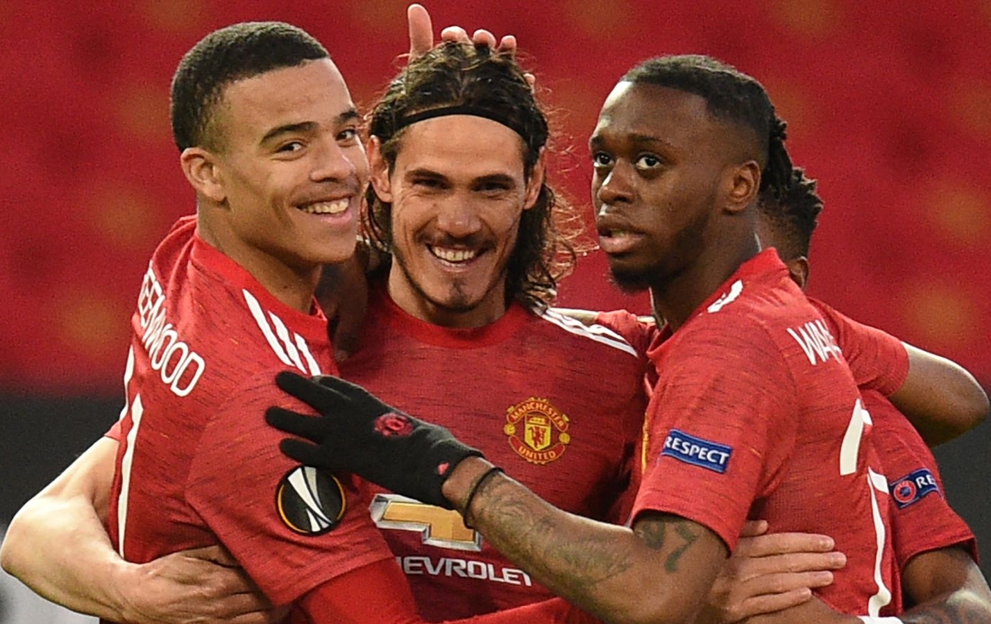 Striker Manchester United, Edinson Cavani melakukan selebrasi usai cetak gol. (SKYSPORT) 