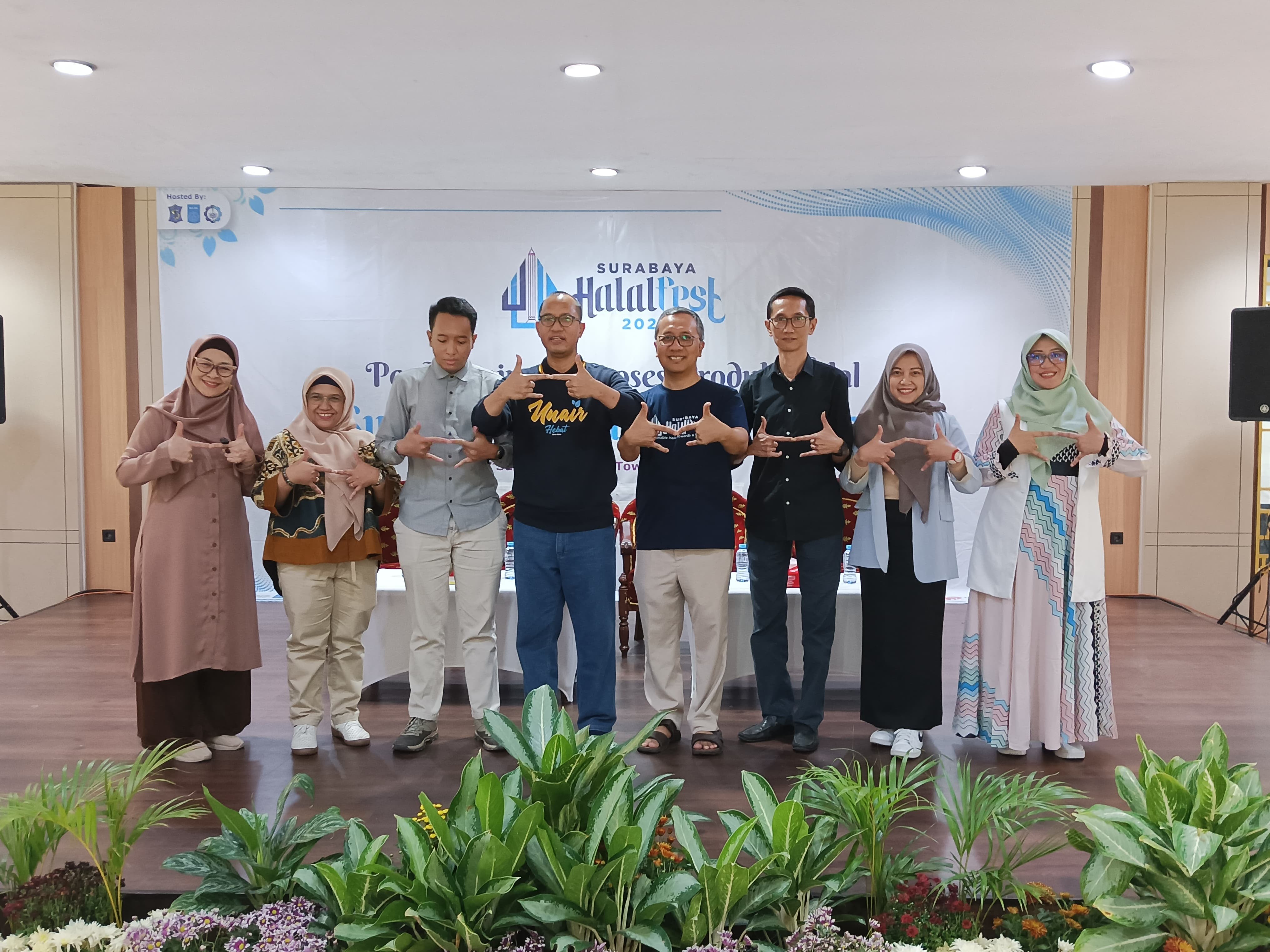 Pemkot Surabaya bersama Ikatan Alumni Institut Sepuluh Nopember (IKA ITS) Jawa Timur segera menggelar Surabaya Halal Festival 2024 pada 21-23 Agustus 2024