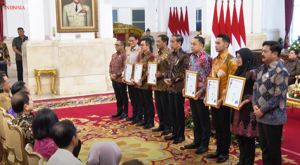 Penerima Digital Government Award (DGA) di Istana Negara Jakarta, Senin (27/5/2024). 