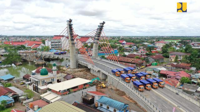 Jembatan Sei Alalak, Banjarmasin. (PUPR)