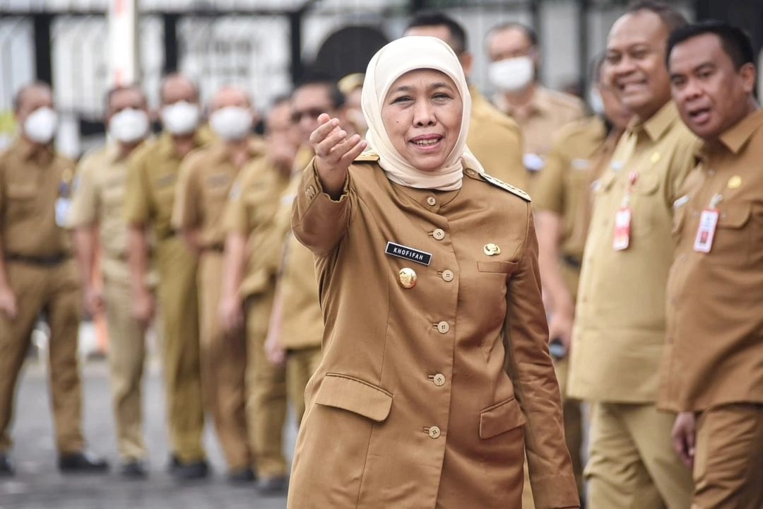 Gubernur Khofifah Indar Parawansa