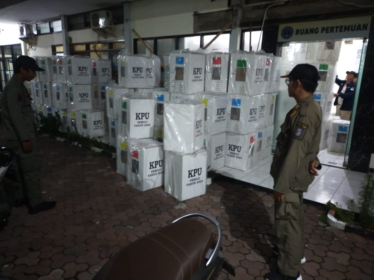 Logistik Pemilu di Surabaya